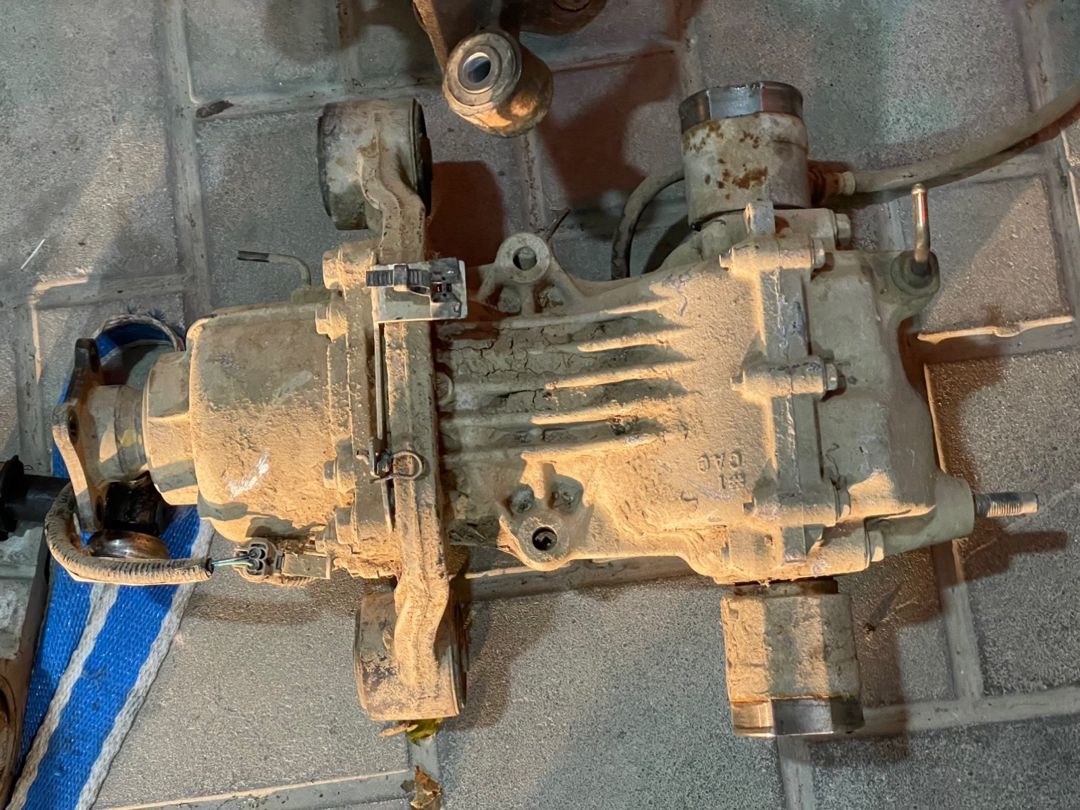 Nissan X-trail ehtiyat hissələri — Ehtiyat hissələri və aksesuarlar, Bakı (2)