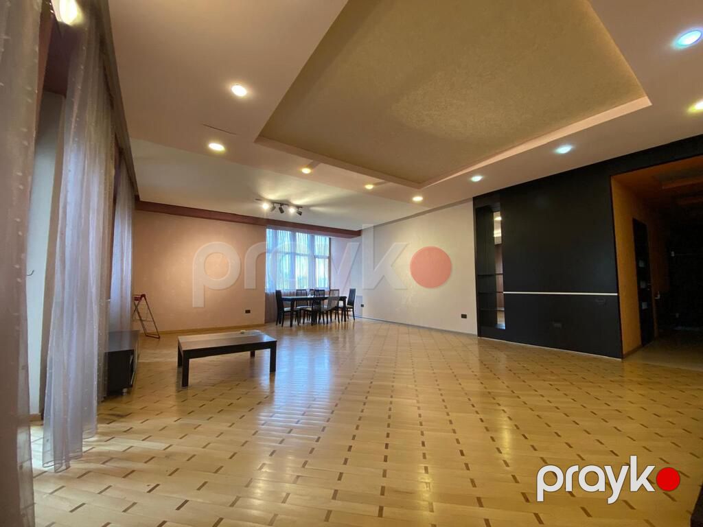 Satılır 4 otaqlı yeni tikili 220 m² — Mənzil, Bakı (6)