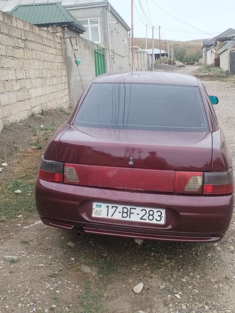 Avtomobil: Lada/VAZ 2110 sedan Rəng: tünd qırmızı (bordo) Yanacaq — Xızı