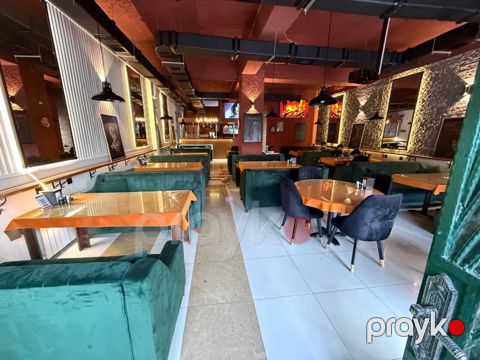 Satılır obyekt 140 m²