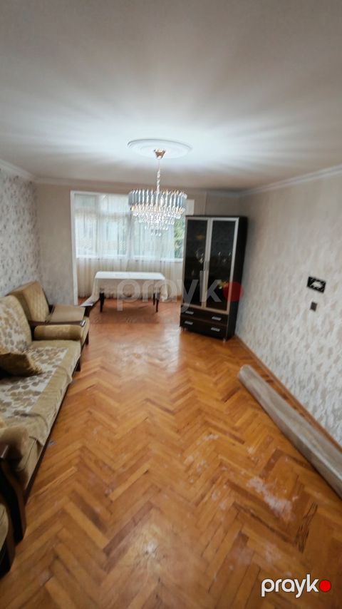 İcarəyə verilir 3 otaqlı köhnə tikili 60 m²