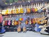 Gitara ukulelelər — RAST Musiqi alətləri — Musical Instruments