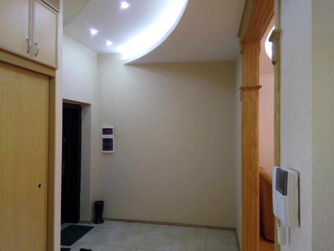 İcarəyə verilir 3 otaqlı yeni tikili 145 m² — Mənzil, Bakı (8)