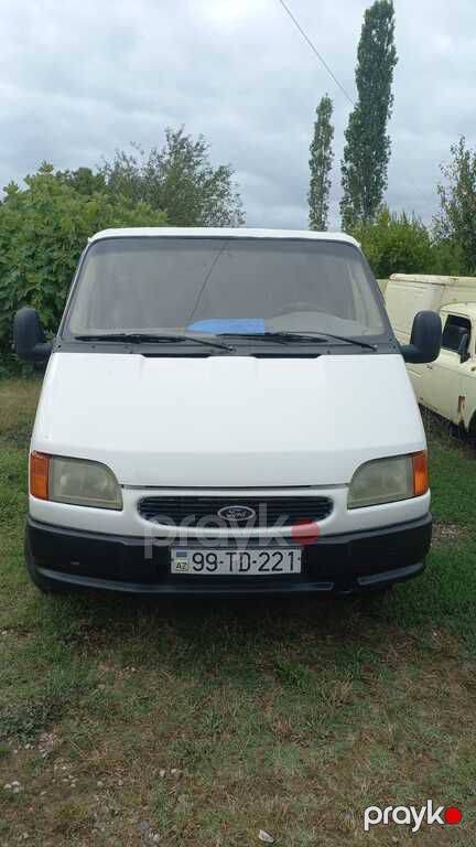 Ford Transit, 2.5 L, 2000 il, 350 000 km