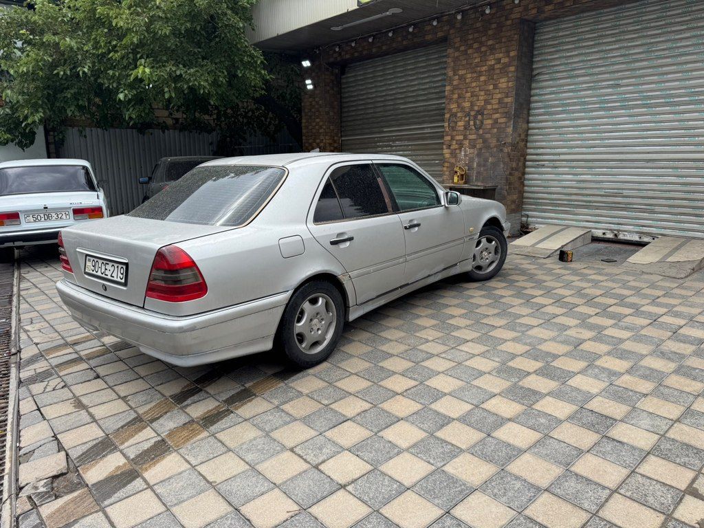 Mercedes C 180, 1.8 L, 1995 il, 457 580 km — Avtomobillər, Bakı (3)