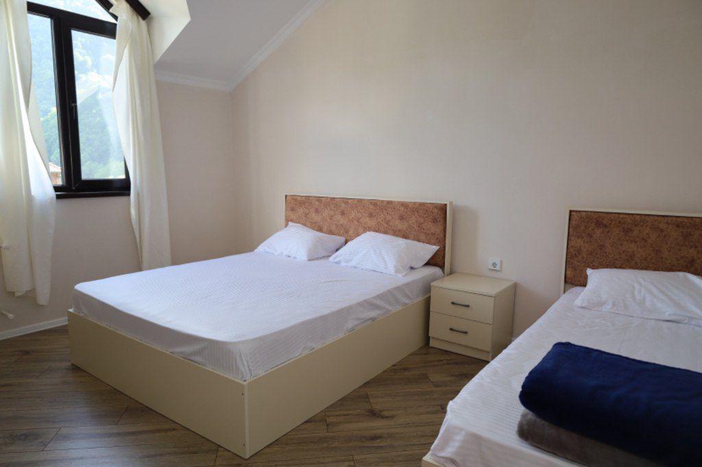Bağ evi kirayə verilir, Qax r — Ev, villa, Qax (4)