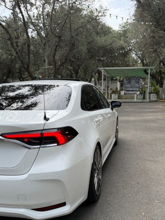 Toyota Corolla, 1.8 L, 0.85 kWh, 2025 il, 10 001 km — Avtomobillər, Bakı (4)