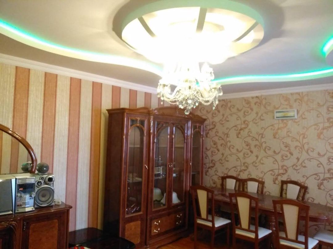 İcarəyə verilir 7 otaqlı həyət evi/bağ evi 250 m² — Ev, villa, Gəncə (3)