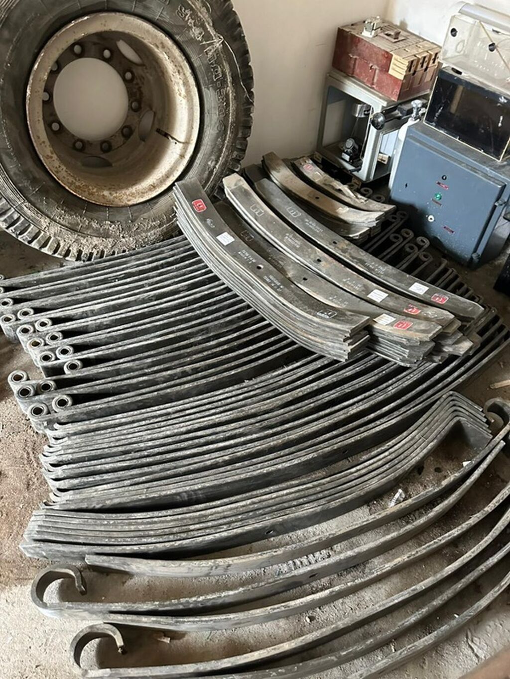 Bmc Fatih 280 üçün Resor, karobka, patpress, sırğa, kardan. Şəkildəki — Transmissiya, Bakı (2)