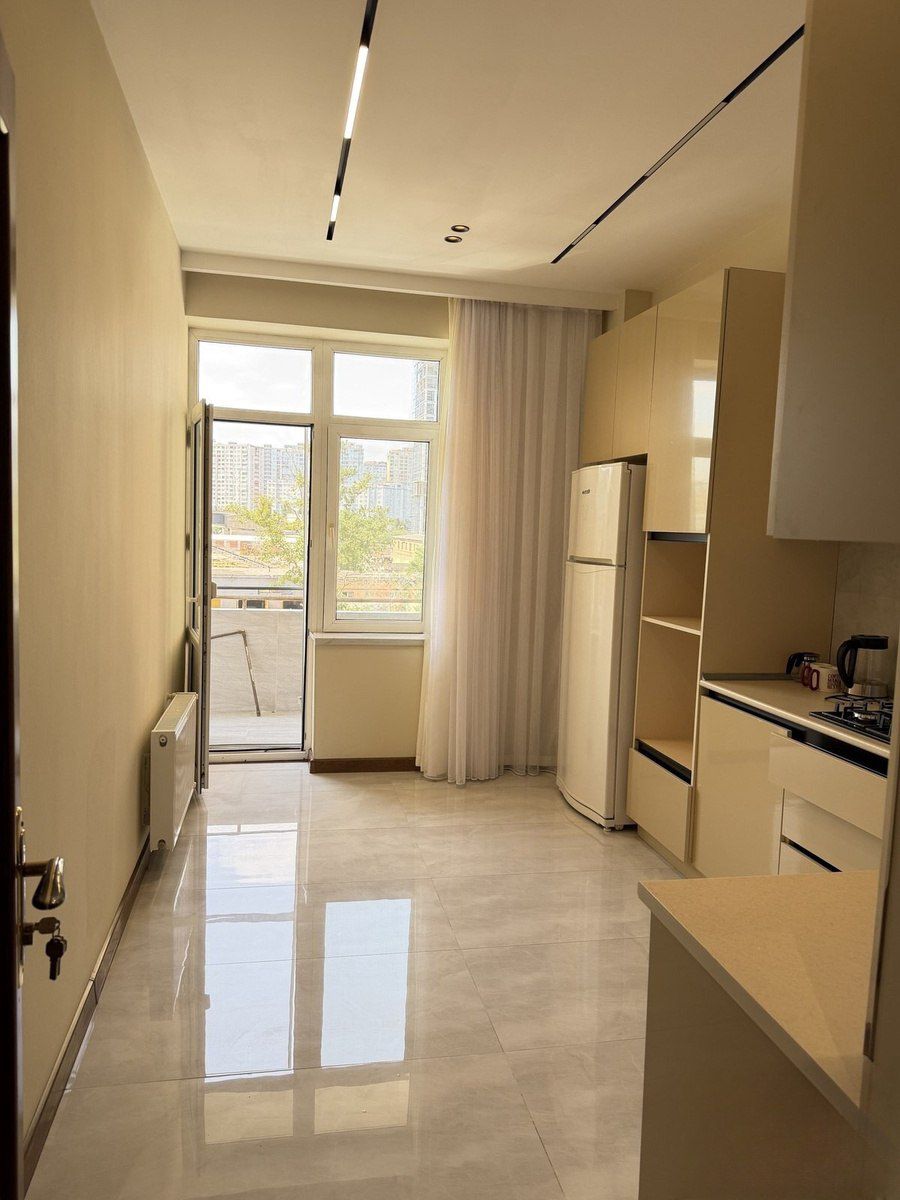 Satılır 3 otaqlı yeni tikili 120 m² — Mənzil, Bakı (7)