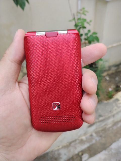 Qapaqlı mobil telefon – teXet brendi, qırmızı rəng Xüsusiyyətlər — Bakı