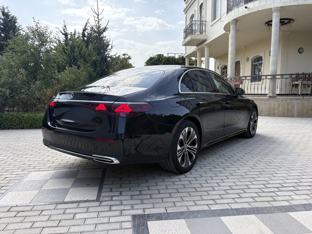 Mercedes E 350 e 2.0 L, 25.4 kWh, 2024 il, 19 000 km — Avtomobillər, Bakı (5)