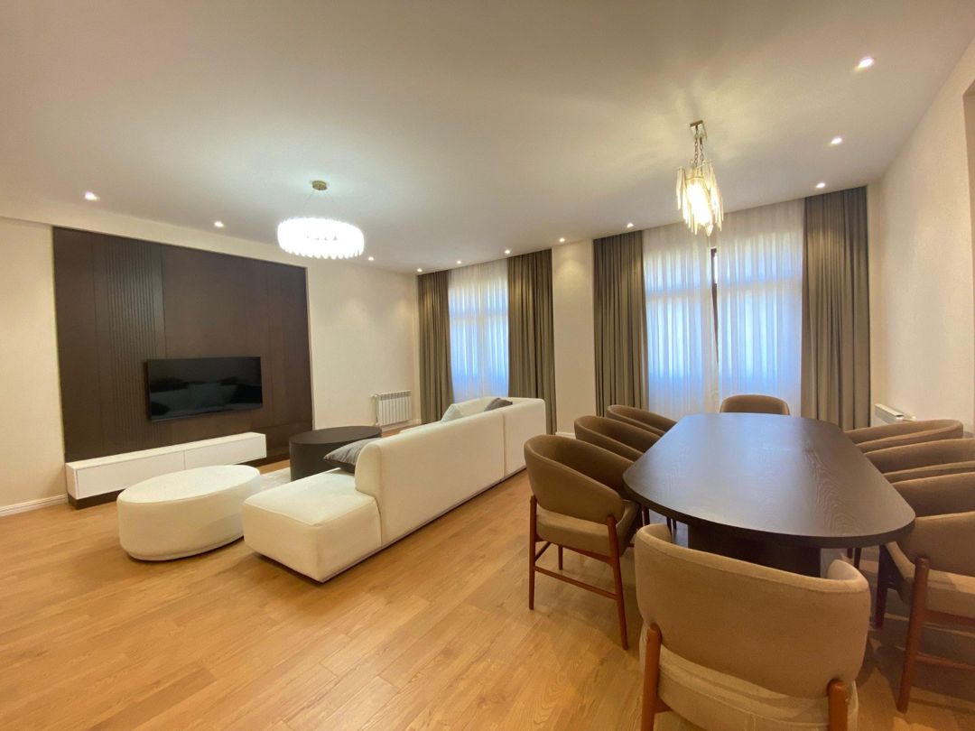 İcarəyə verilir 3 otaqlı yeni tikili 180 m² — Mənzil, Bakı (4)