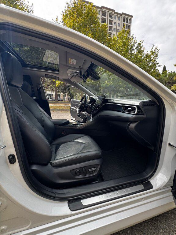 Toyota Camry, 2.5 L, 2021 il, 143 800 km — Avtomobillər, Bakı (10)