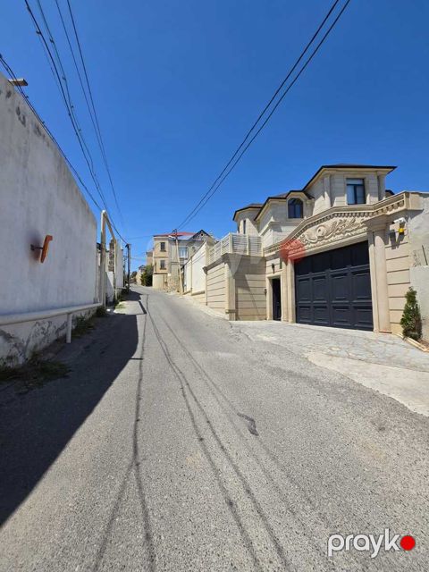 İcarəyə verilir 10 otaqlı həyət evi/bağ evi 800 m²