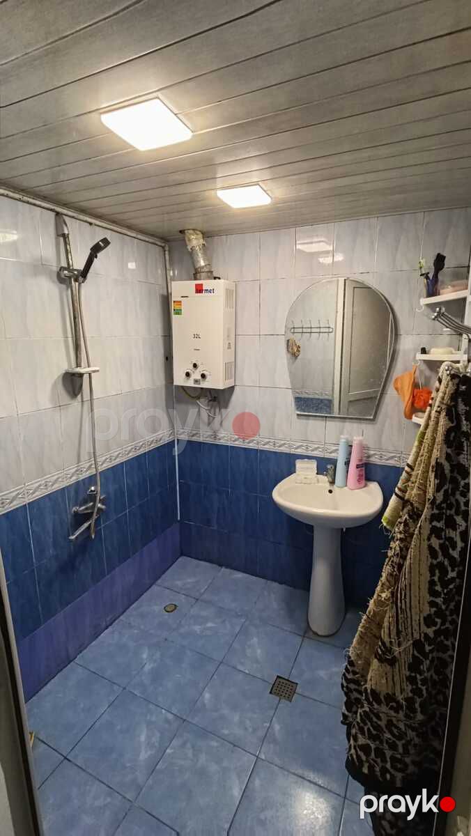 Satılır 4 otaqlı köhnə tikili 100 m² — Mənzil, Bakı (12)