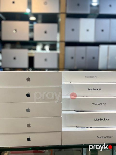 Apple Macbook Air 13 M5 16/512 GB. (2026) — Bakı