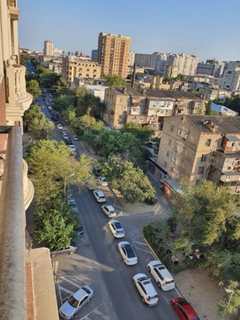 Satılır 3 otaqlı yeni tikili 135 m² — Bakı