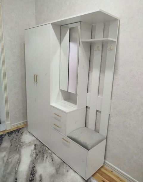 Dəhliz dolabı — Bakı