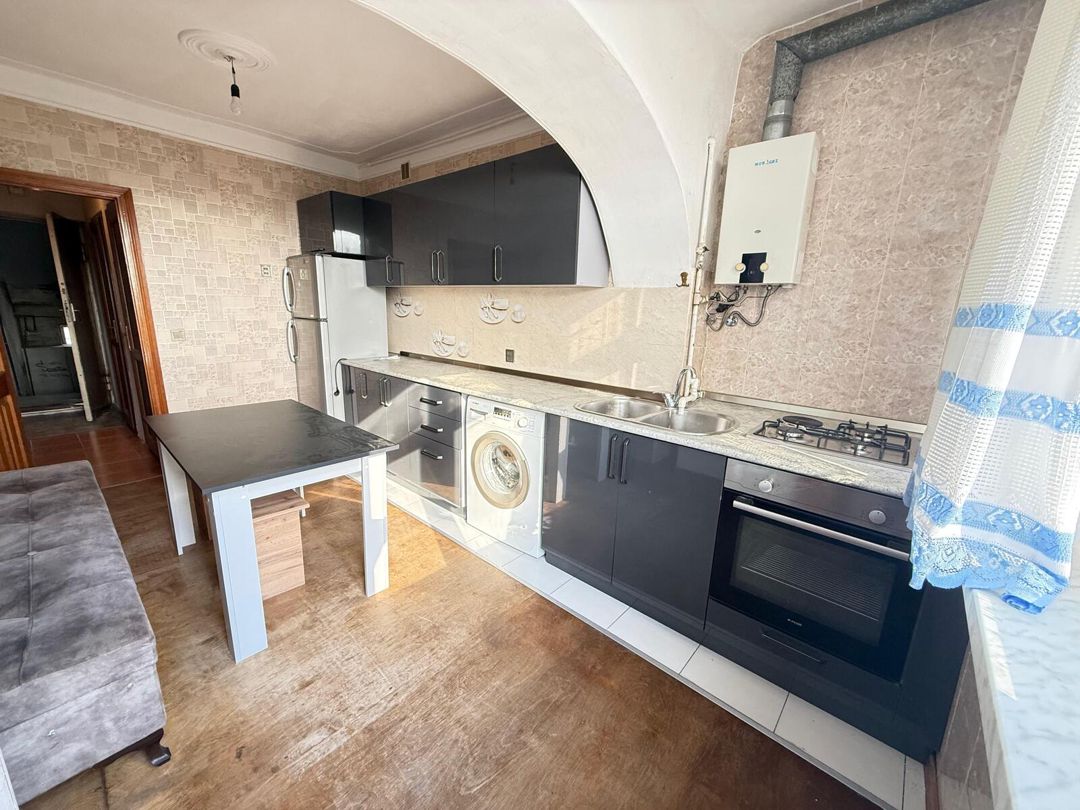 Satılır 3 otaqlı köhnə tikili 65 m² — Mənzil, Bakı (8)