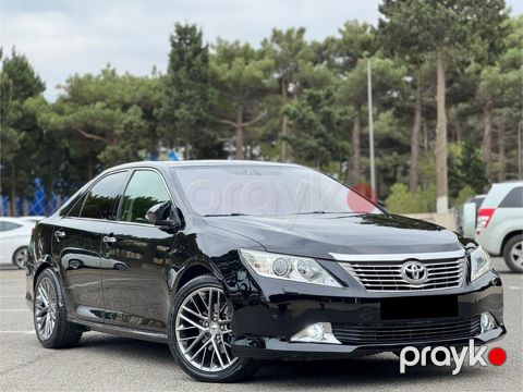 Toyota Camry, 2.5 L, 2013 il, 240 000 km