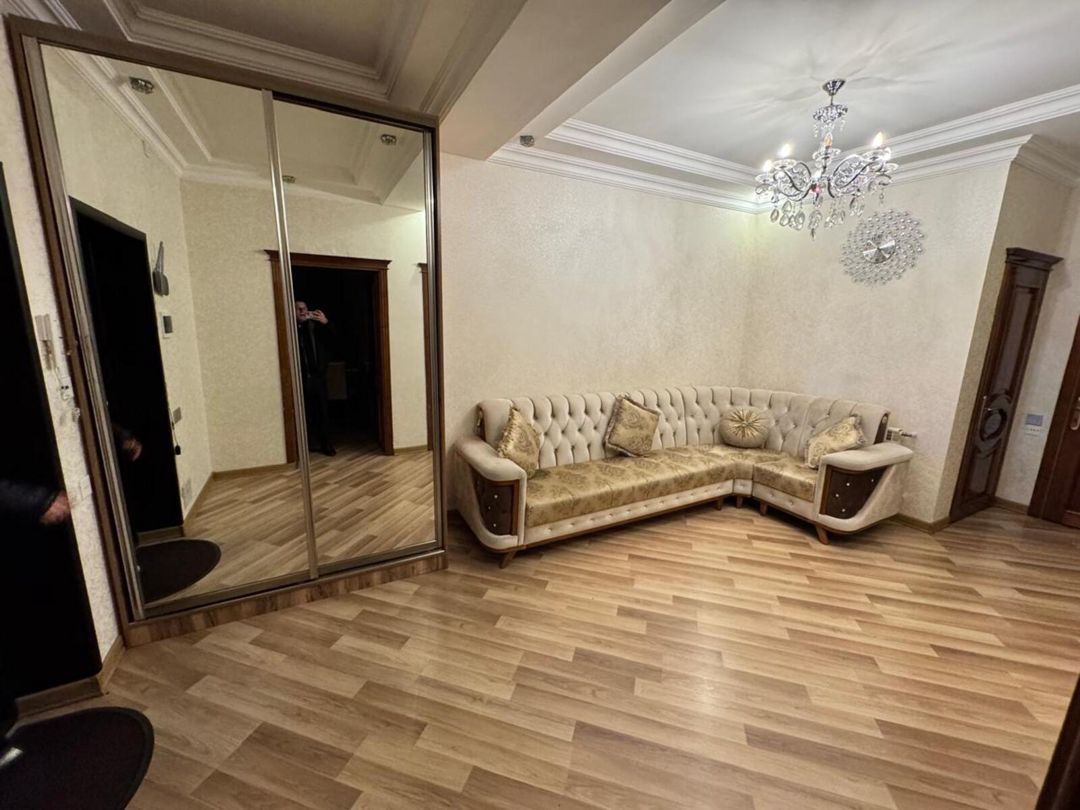 İcarəyə verilir 3 otaqlı yeni tikili 100 m² — Mənzil, Bakı (2)