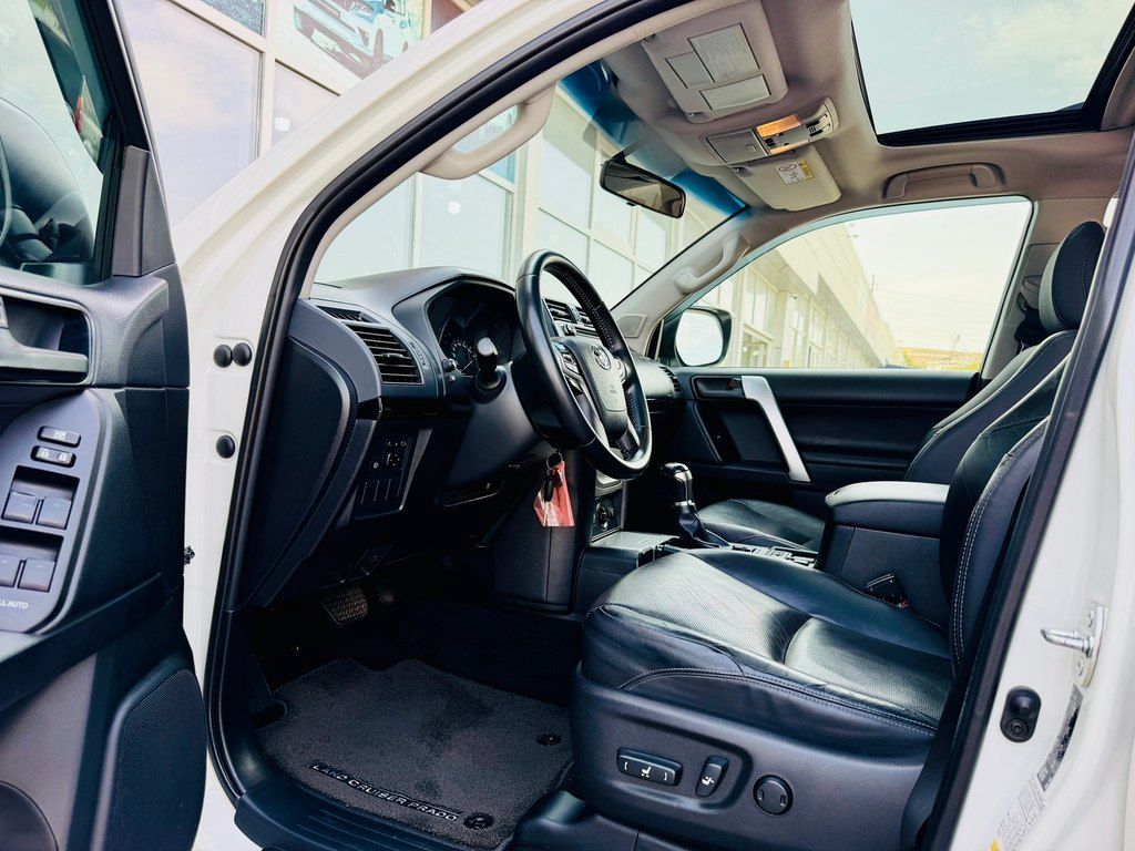 Toyota Land Cruiser Prado, 2.7 L, 2018 il, 140 000 km — Avtomobillər, Bakı (11)