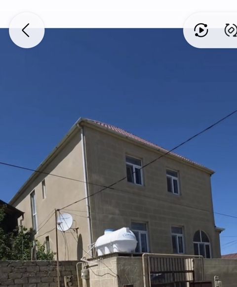 Satılır 9 otaqlı həyət evi/bağ evi 340 m² — Bakı
