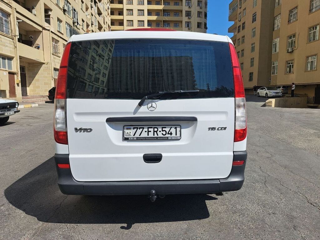 Mercedes-Benz Vito: 2.2 l Mikroavtobus — Avtomobillər, Xırdalan (2)