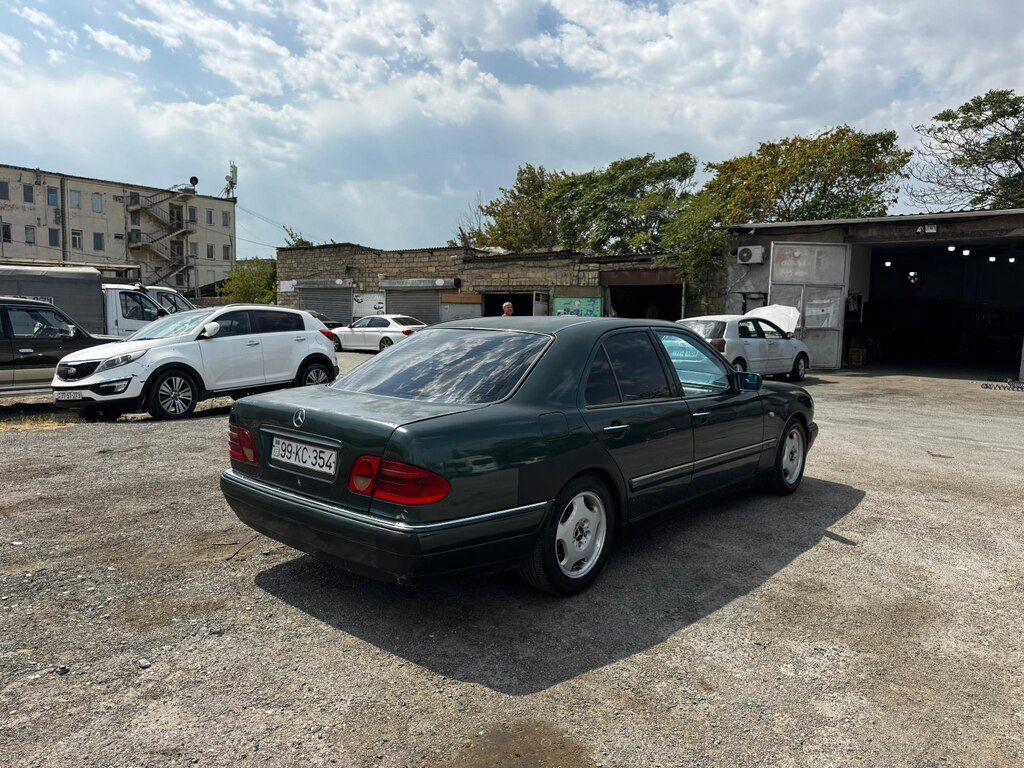 Mercedes E 220, 2.2 L, 1999 il, 600 000 km — Avtomobillər, Bakı (6)