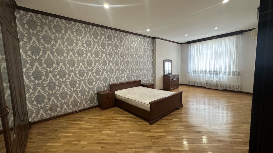 İcarəyə verilir 5 otaqlı yeni tikili 240 m² — Mənzil, Bakı (5)