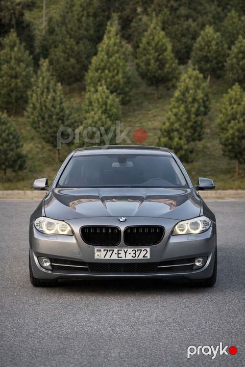 BMW 528, 2.0 L, 2012 il, 204 000 km