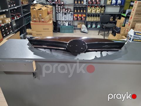 “Toyota Fielder” radiator barmaqlığı