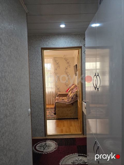 Satılır 1 otaqlı köhnə tikili 35 m²