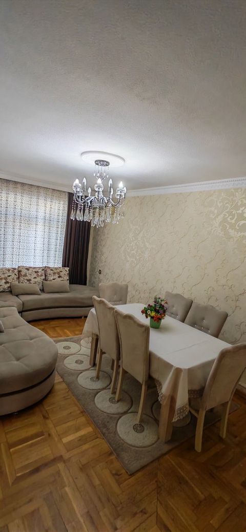 İcarəyə verilir 3 otaqlı köhnə tikili 66 m² — Bakı