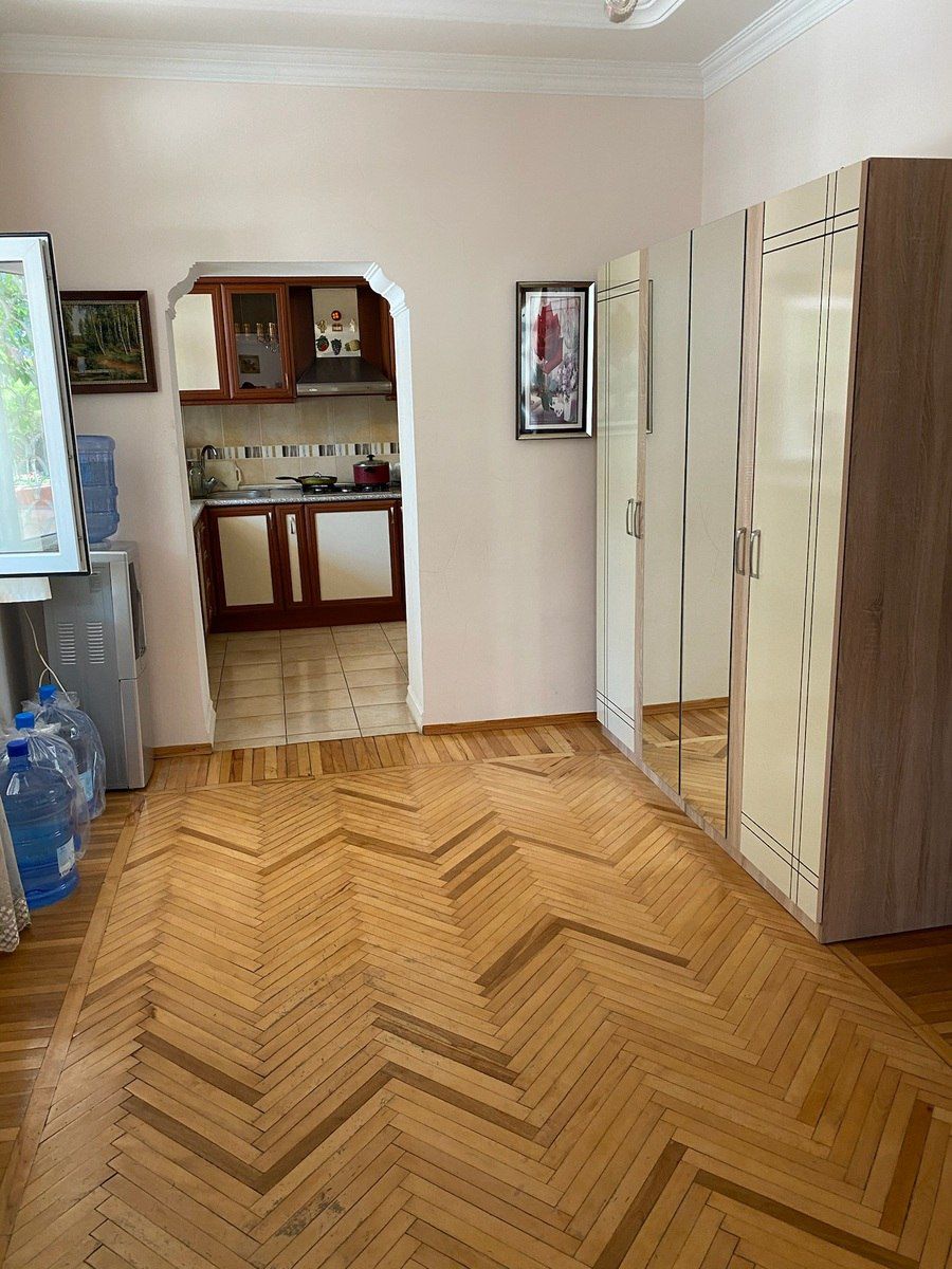 İcarəyə verilir 8 otaqlı həyət evi/bağ evi 260 m² — Ev, villa, Bakı (11)