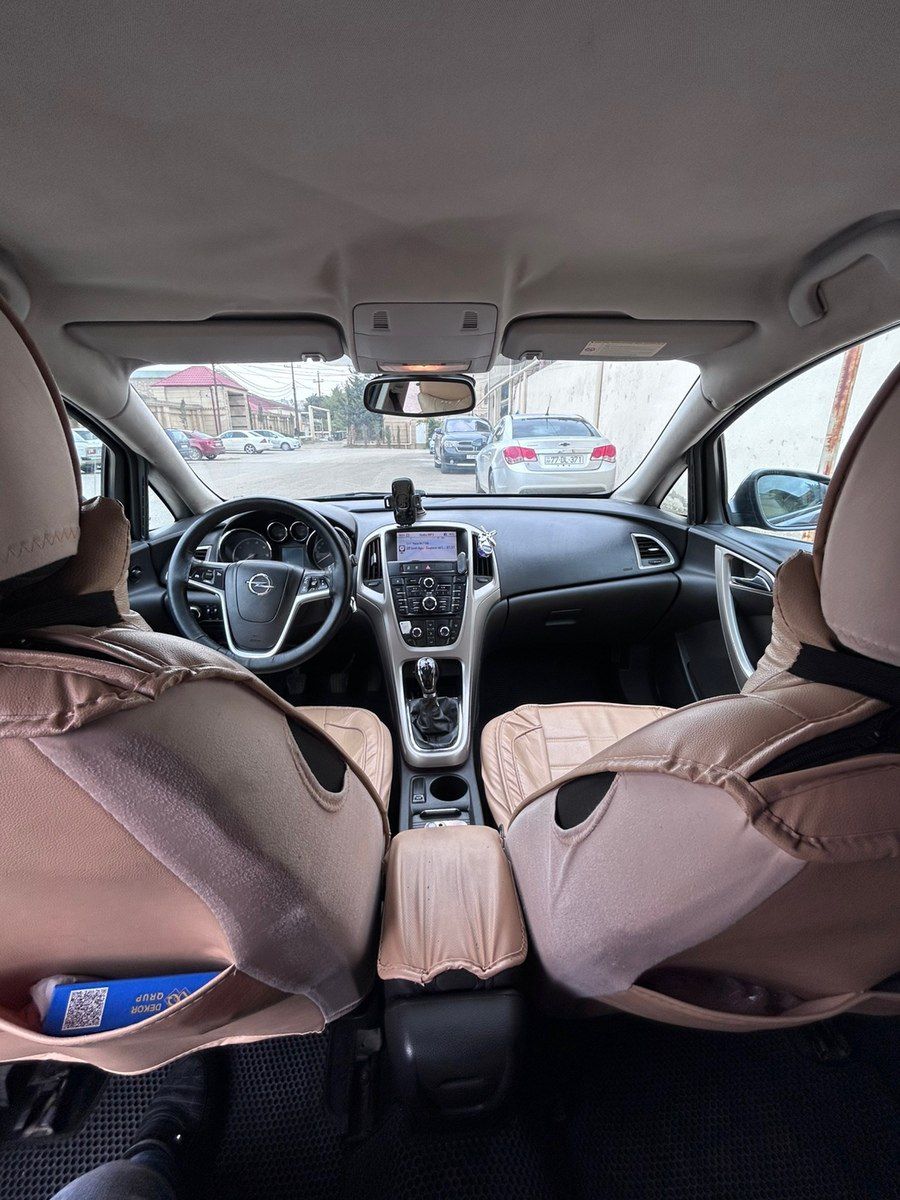 Opel Astra, 2011 il — Avtomobillər, Bakı (8)