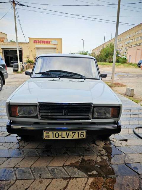 Lada (VAZ) 2107, 1.6 L, 2003 il, 215 000 km — Şirvan