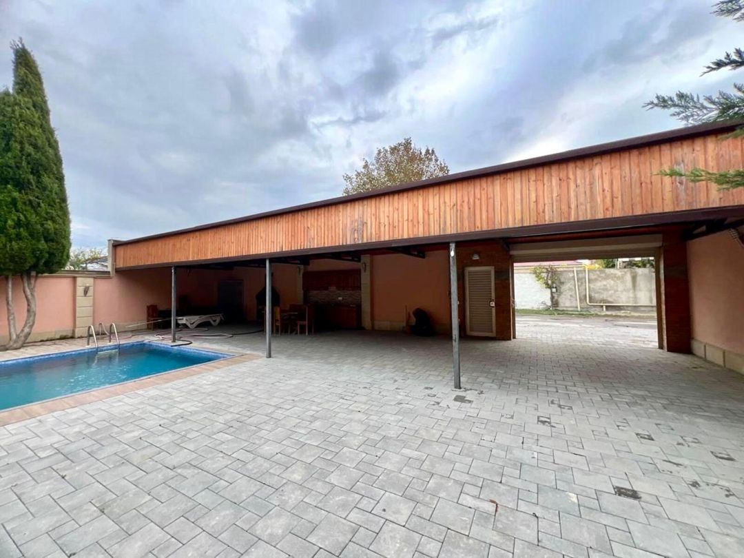 Satılır 5 otaqlı həyət evi/bağ evi 220 m² — Ev, villa, Bakı (5)