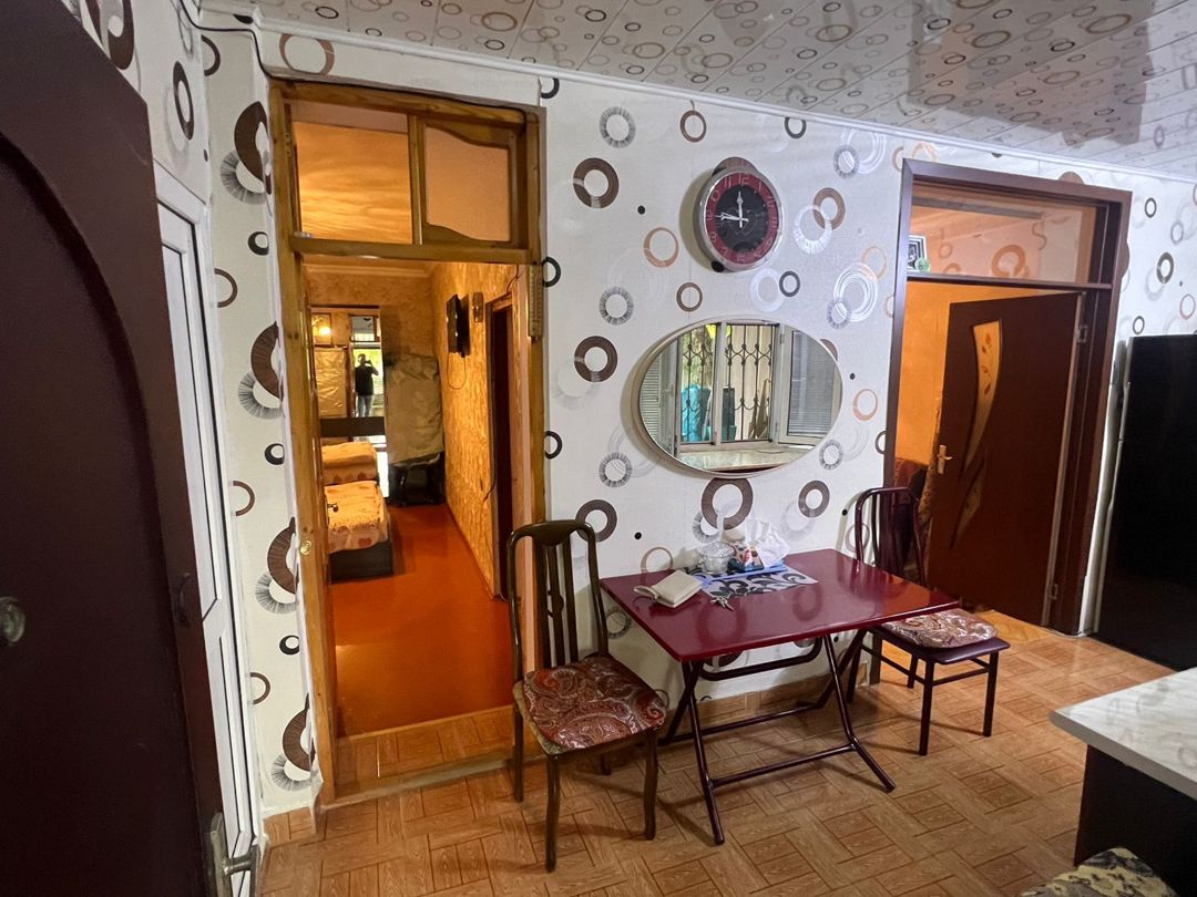 İcarəyə verilir 2 otaqlı köhnə tikili 55 m² — Mənzil, Bakı (7)