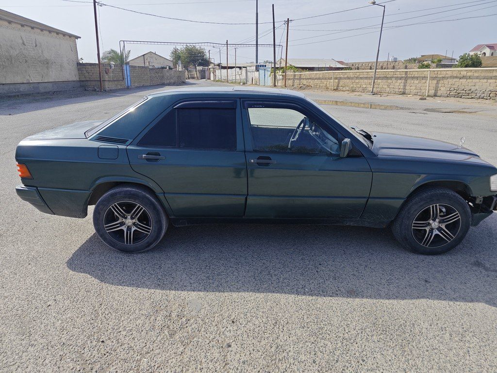 Mercedes 190, 2.0 L, 1991 il, 300 000 km — Avtomobillər, Bakı (5)