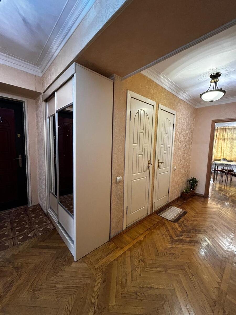 Satılır 3 otaqlı köhnə tikili 95 m² — Mənzil, Bakı (7)