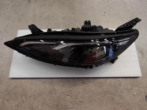 BYD Seal 05 ön sol fara dəsti — Bakı