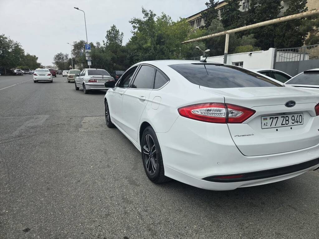 Ford Fusion (North America), 1.5 L, 2014 il, 200 000 km — Avtomobillər, Bakı (9)