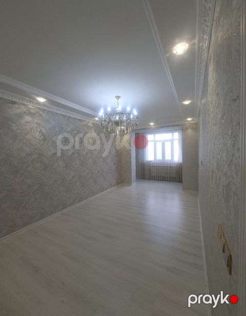 5-otaqlı mənzil, Gəncə ş., 160 m²