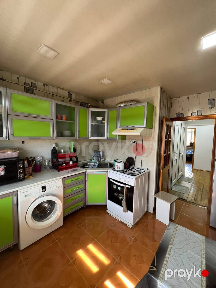 Satılır 4 otaqlı köhnə tikili 100 m² — Mənzil, Bakı (8)