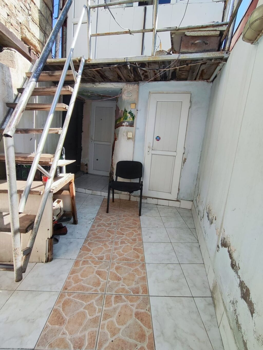 45 kv. m, 2 otaqlı, Kombi, Qaz, İşıq — Ev, villa, Masazır (6)