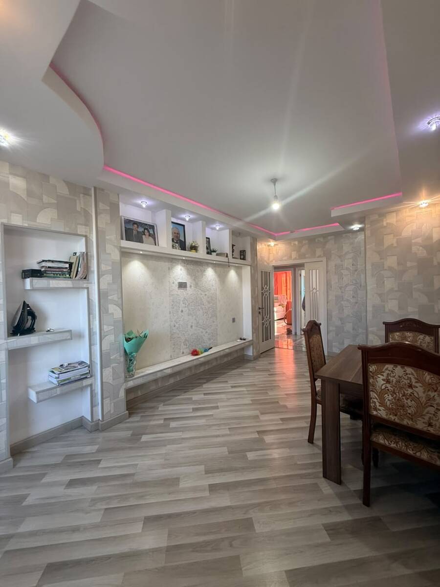 Satılır 5 otaqlı köhnə tikili 110 m² — Mənzil, Bakı (3)