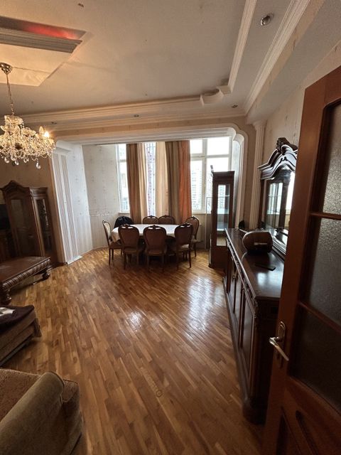 İcarəyə verilir 4 otaqlı yeni tikili 89 m² — Bakı