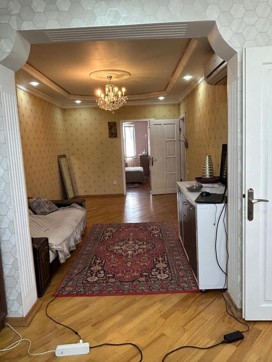 Satılır 2 otaqlı köhnə tikili 70 m² — Mənzil, Bakı (6)